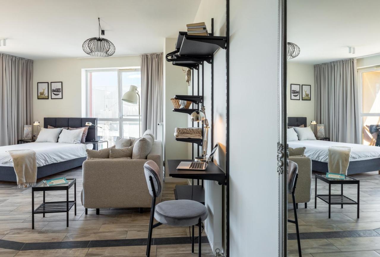 Apartamenty-Wroc Old Town Residence วรอตซวาฟ ภายนอก รูปภาพ